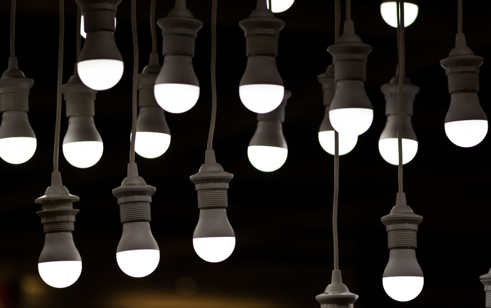 LED, Fluorescente ou Halógena? Descubra Tipos de Lâmpadas 2 lampadas 4